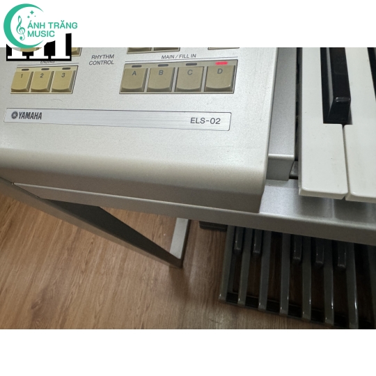 ElECTONE  STAGEA   ELS-02